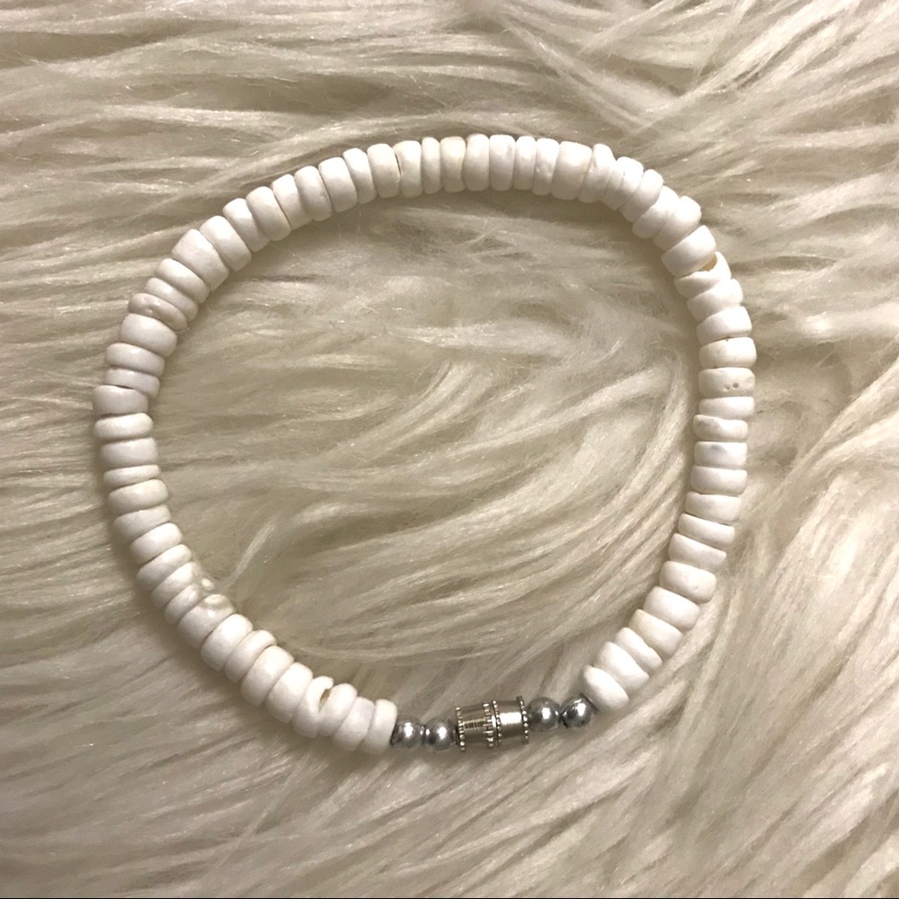 white shell bracelet